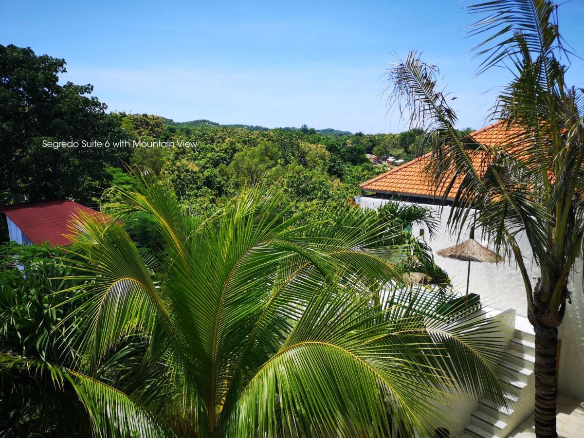 Segredo Uluwatu Hotell Exteriör bild