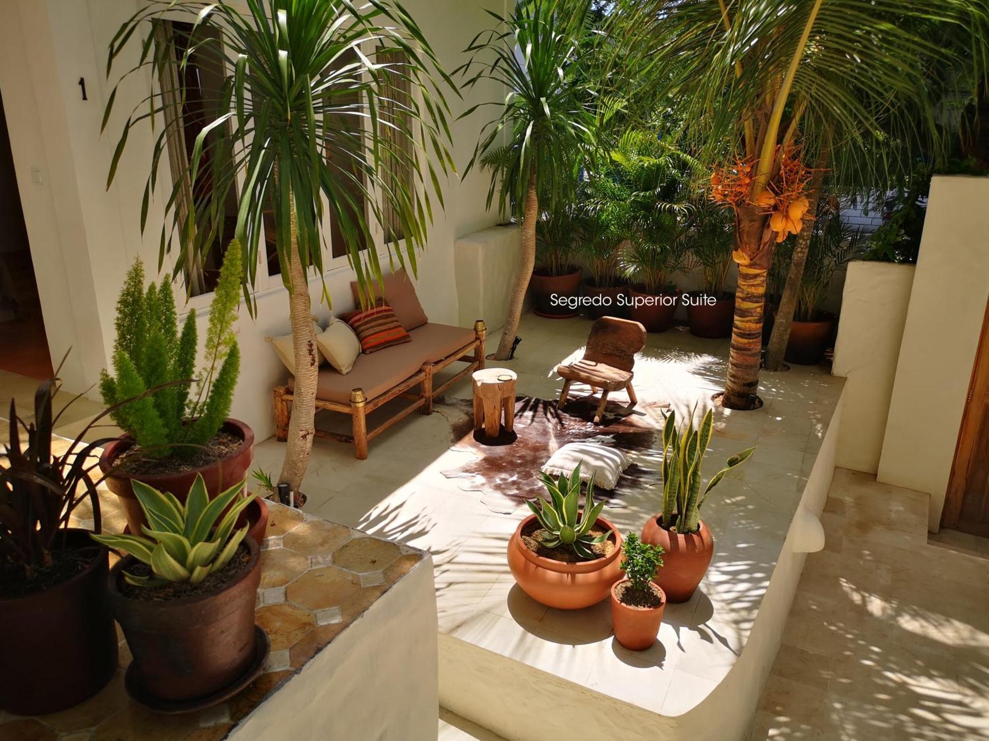 Segredo Uluwatu Hotell Exteriör bild