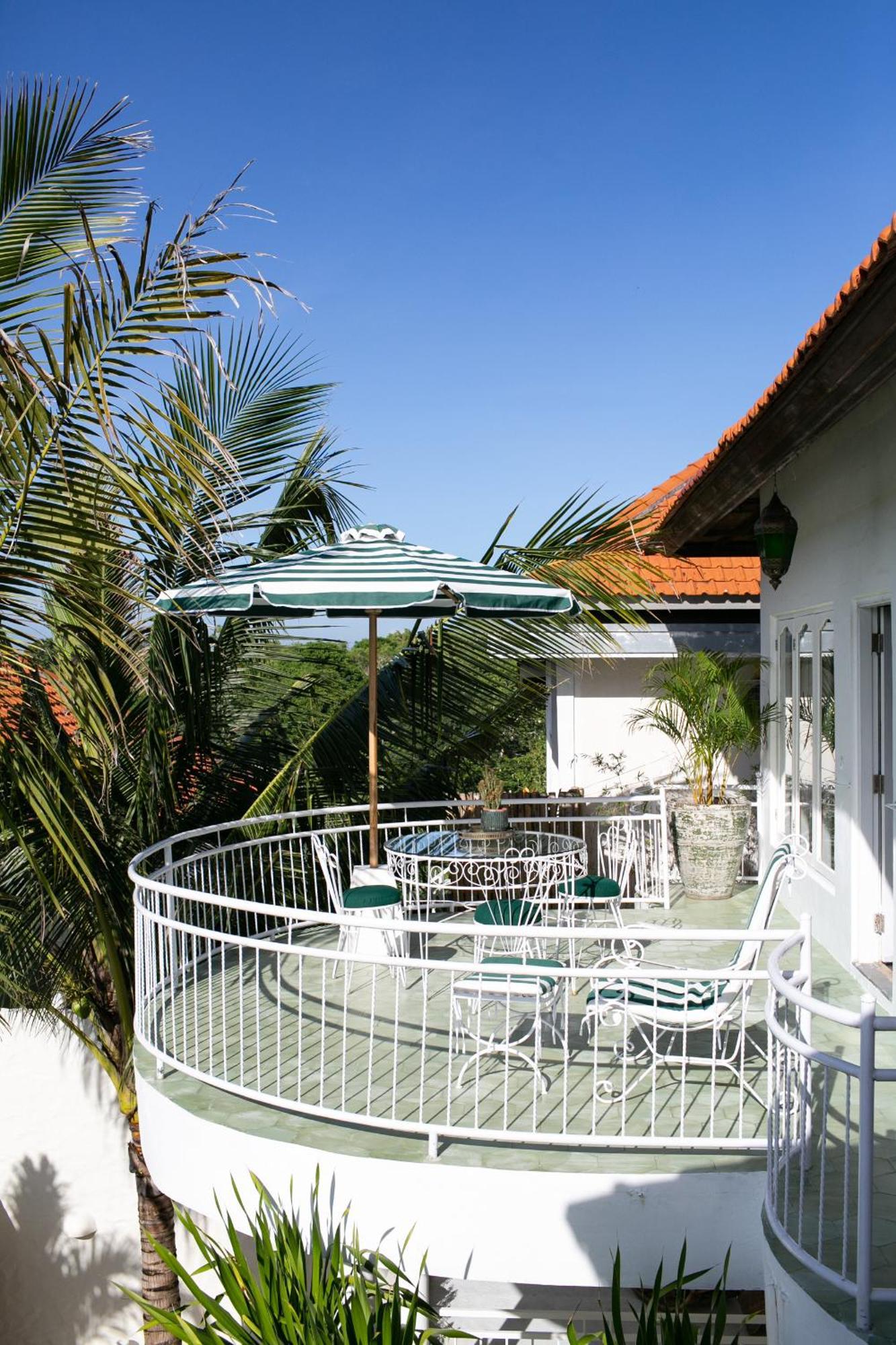 Segredo Uluwatu Hotell Exteriör bild